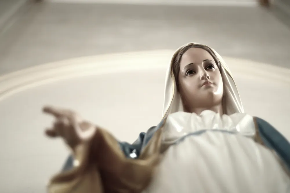 Zdjęcie Jak zmarła Maryja? Tajemnice i nauki Kościoła na temat jej śmierci