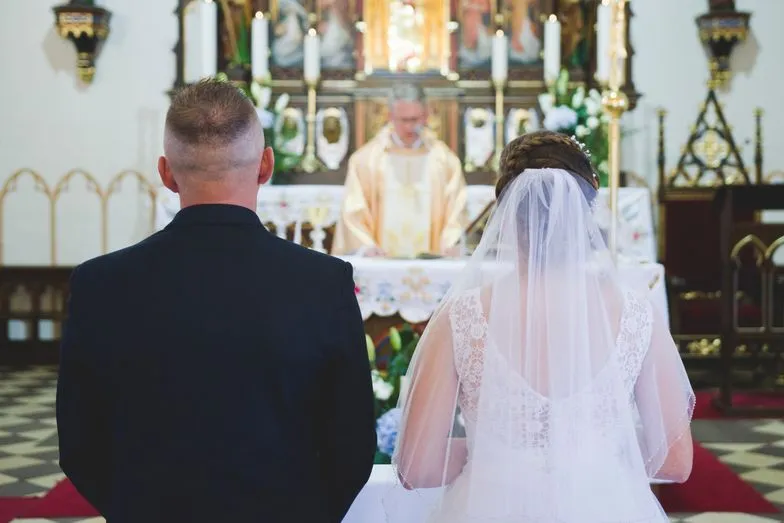Zdjęcie Czy ślub w kościele polskokatolickim jest ważny? Sprawdź, co musisz wiedzieć