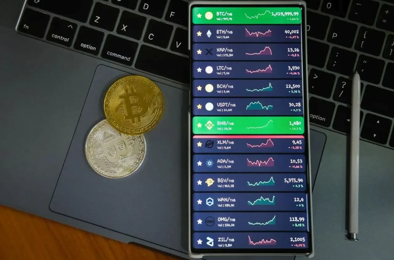 Zdjęcie Koparka kryptowalut - realny zarobek czy strata pieniędzy?