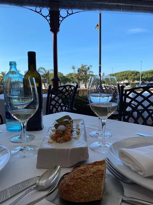 Zdjęcie Restaurante La Gamba: Deliciosos mariscos y reseñas que sorprenden