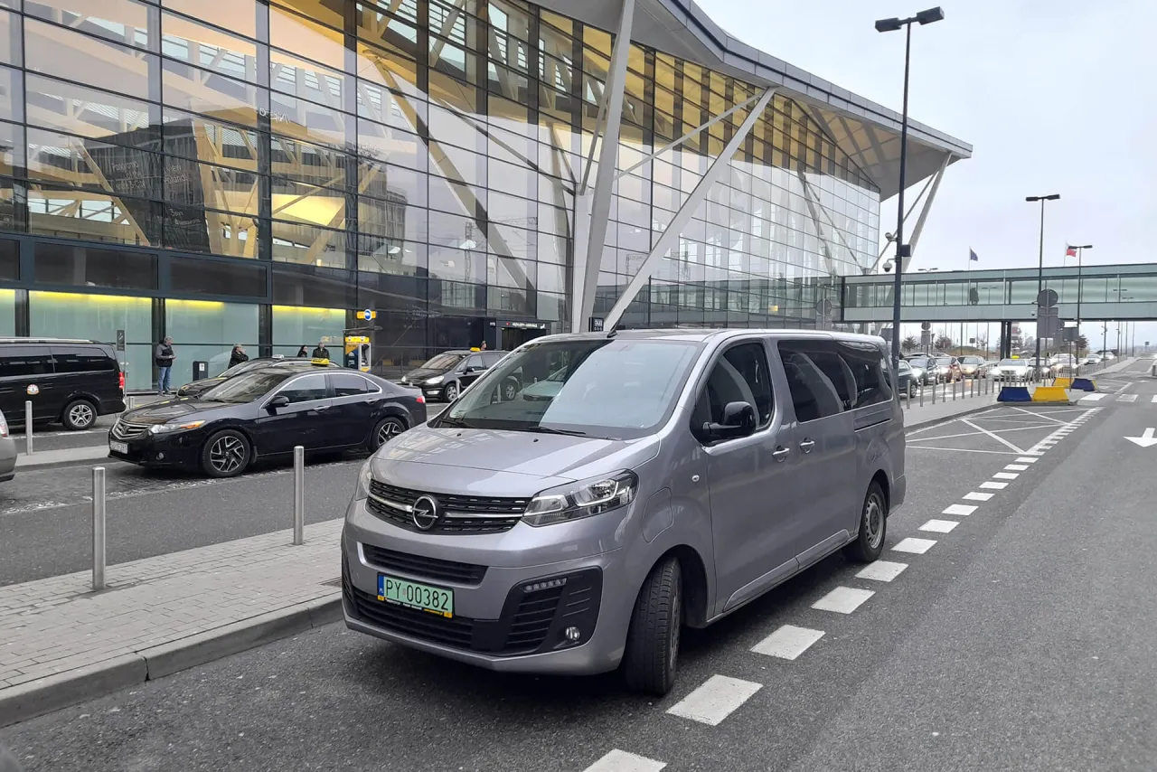 Zdjęcie Eko bus na dworcu zachodnim – sprawdź, gdzie naprawdę odjeżdża
