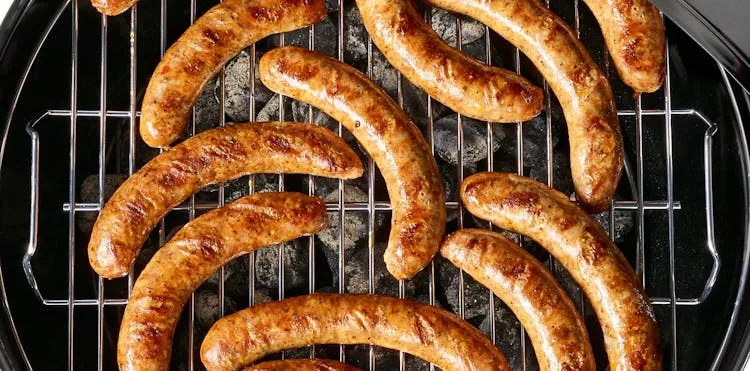Zdjęcie Calories saucisse grill&eacute;e : le guide pour un barbecue sans culpabilit&eacute;