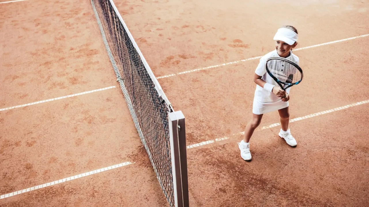 Zdjęcie Tenis dla dzieci od jakiego wieku - kluczowe informacje dla rodziców