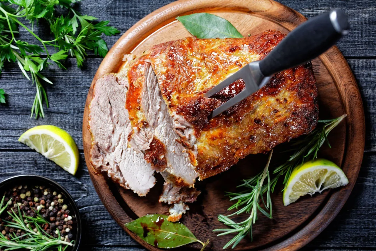 Zdjęcie Jak przyprawić schab do pieczenia, by uzyskać wyjątkowy smak