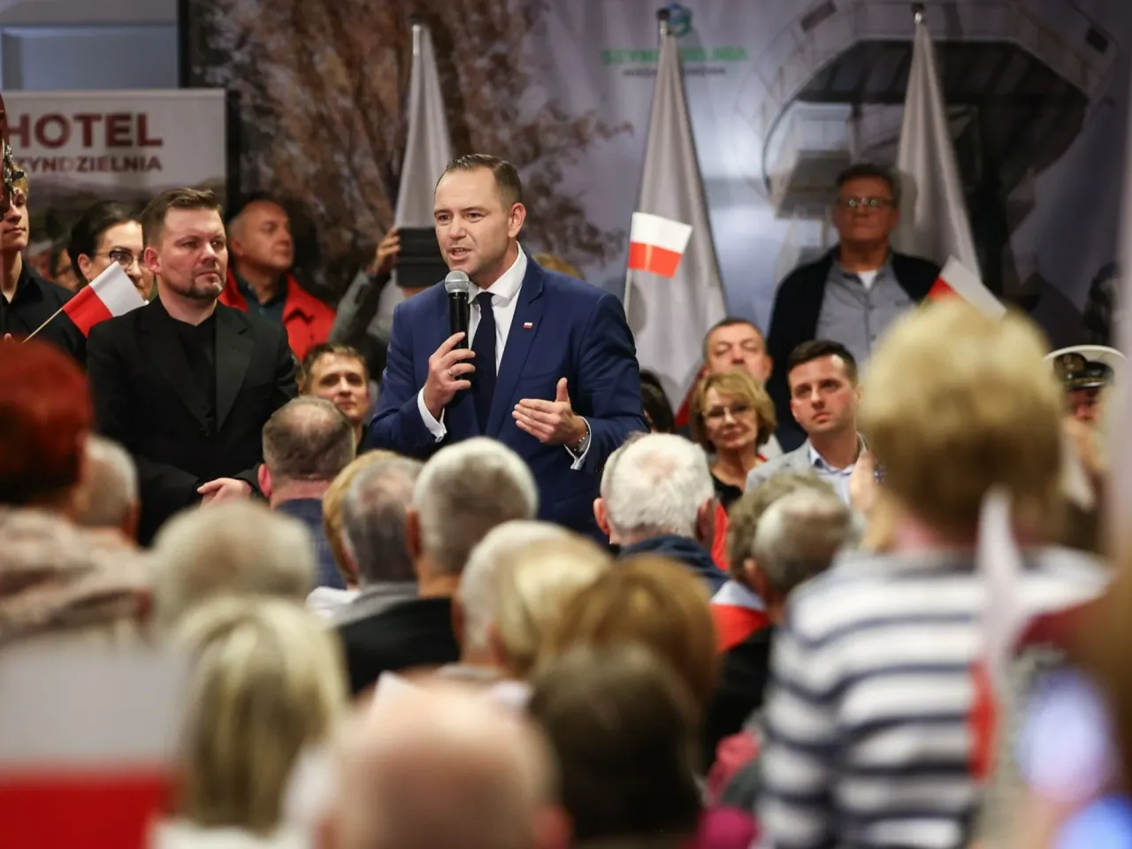 Zdjęcie Ile lat ma syn Nawrockiego? Zaskakujące fakty o Danielu Nawrockim