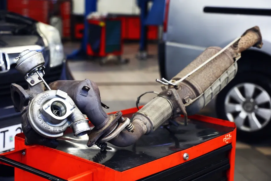 Zdjęcie Ile czasu wypala się DPF na postoju? Odkryj kluczowe czynniki!