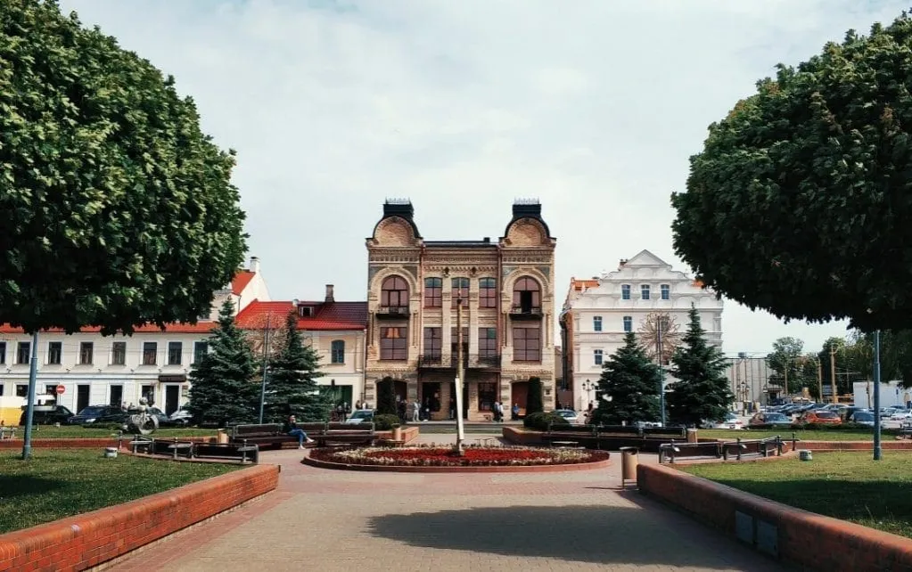 Zdjęcie Grodno atrakcje - odkryj niezwykłe miejsca w Grodnie i okolicach