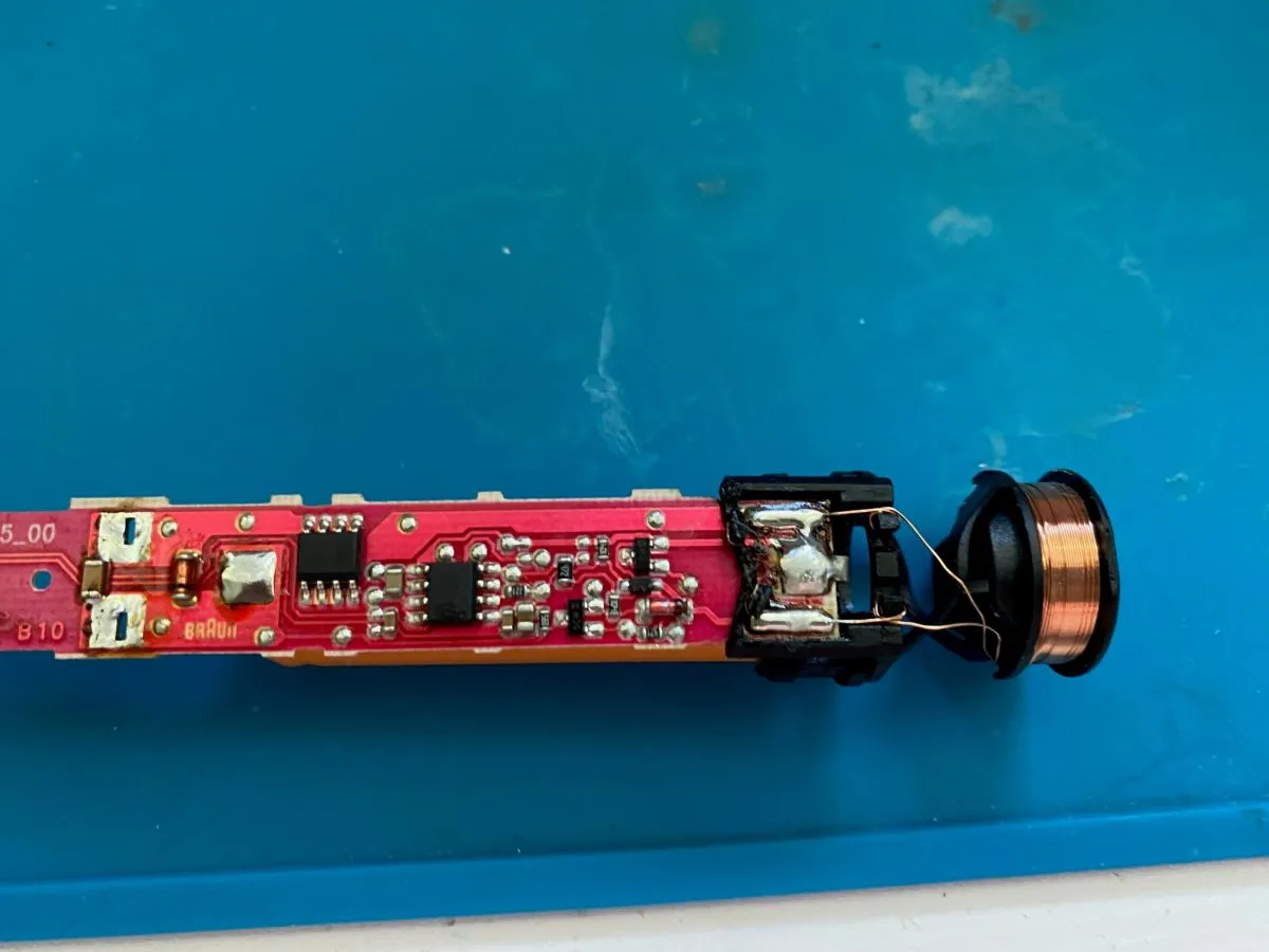 Zdjęcie Jak naprawić szczoteczkę elektryczną: 5 skutecznych metod