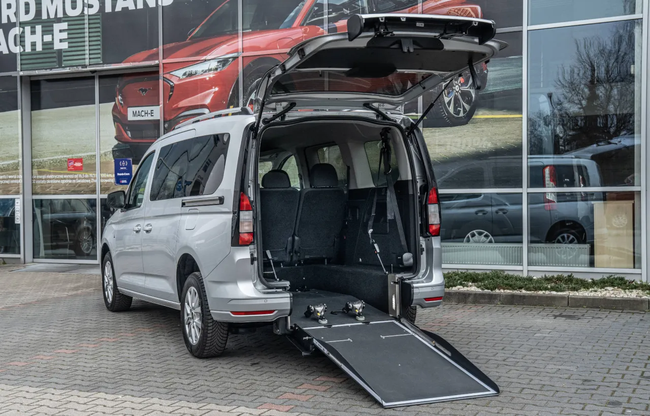 Zdjęcie Transport dla niepełnosprawnych - poznaj dostępne opcje i koszty