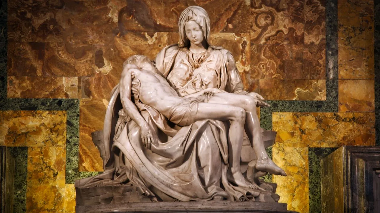 Zdjęcie Rzeźba Pieta: Historia, znaczenie i tajemnice arcydzieła Michała Anioła