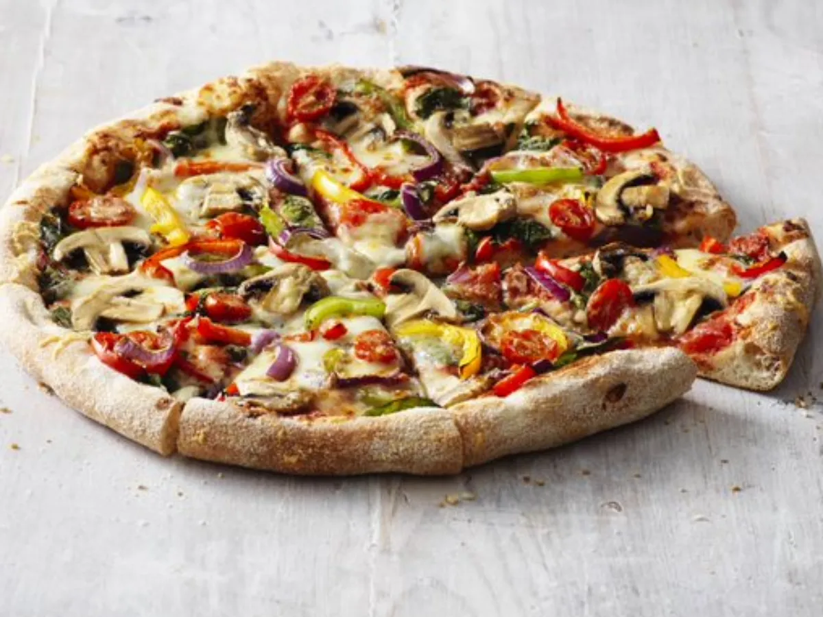 Zdjęcie Pan Pizza jak z Pizza Hut: Sekret grubego i puszystego ciasta w domu