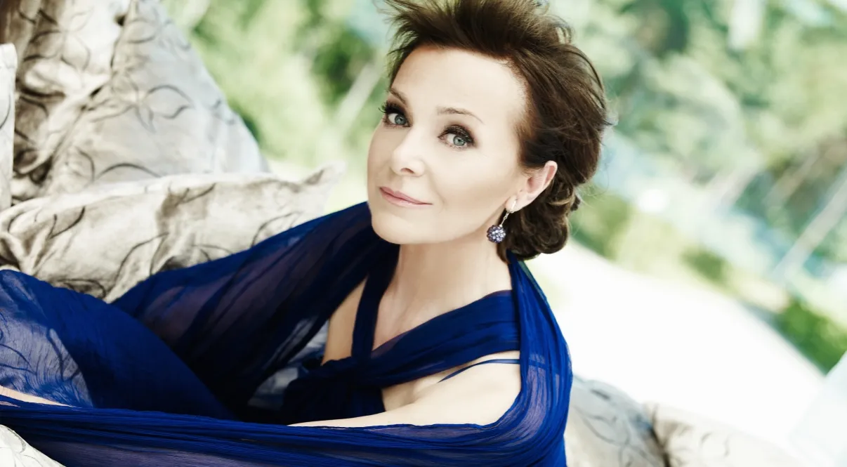 Zdjęcie Kto śpiewał kawiarenki? Prawdziwa historia wielkiego przeboju Jarockiej