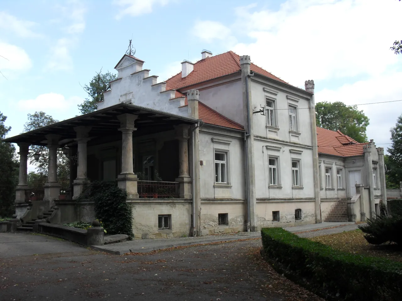 Zdjęcie Pałac w Przyborowie - odkryj jego fascynującą historię i architekturę