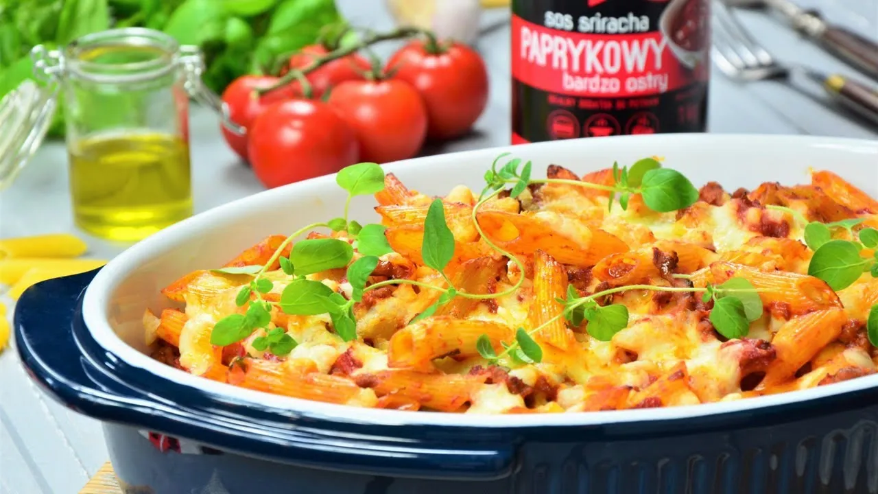Zdjęcie Makaron penne z sosem bolognese - łatwy przepis na pyszne danie
