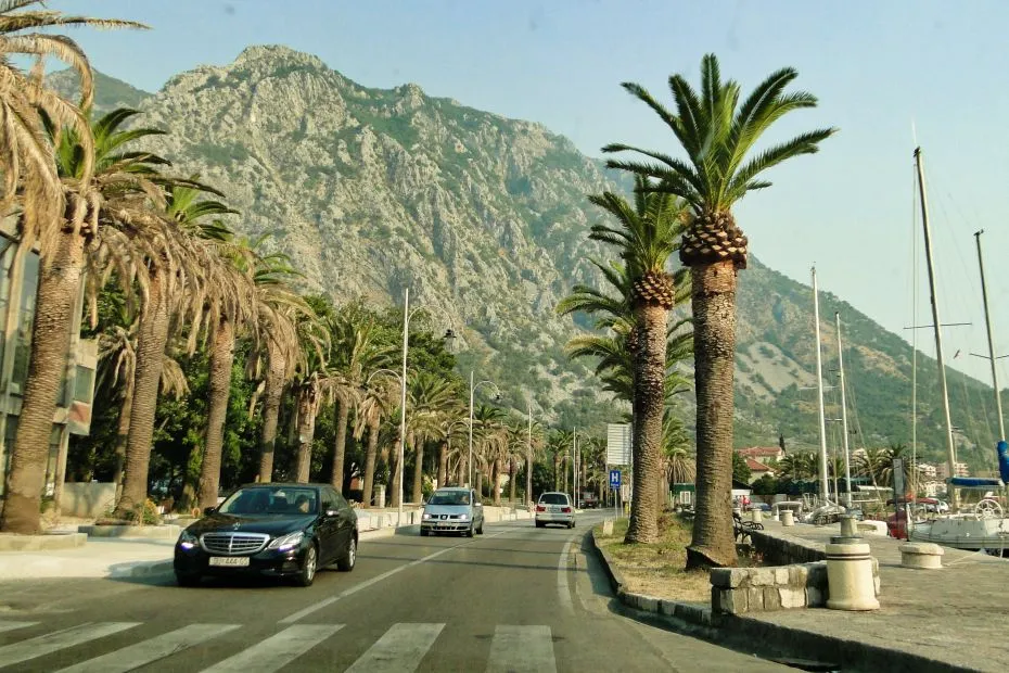 Zdjęcie Najlepsza trasa do Czarnogóry: uniknij problemów w podróży