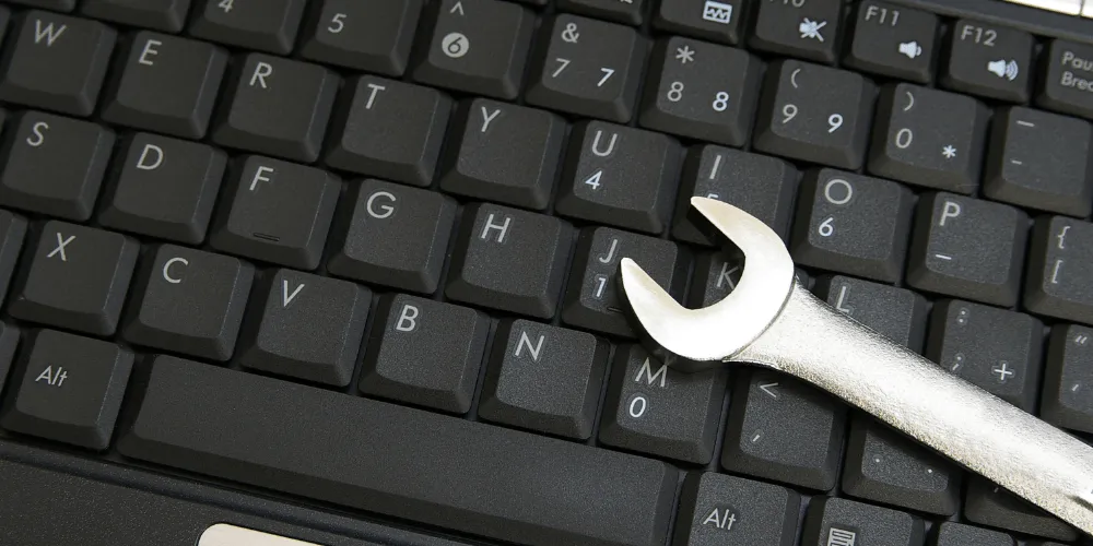 Zdjęcie Dlaczego klawiatura laptopa nie działa? Rozwiązania najpopularniejszych problemów z klawiaturą