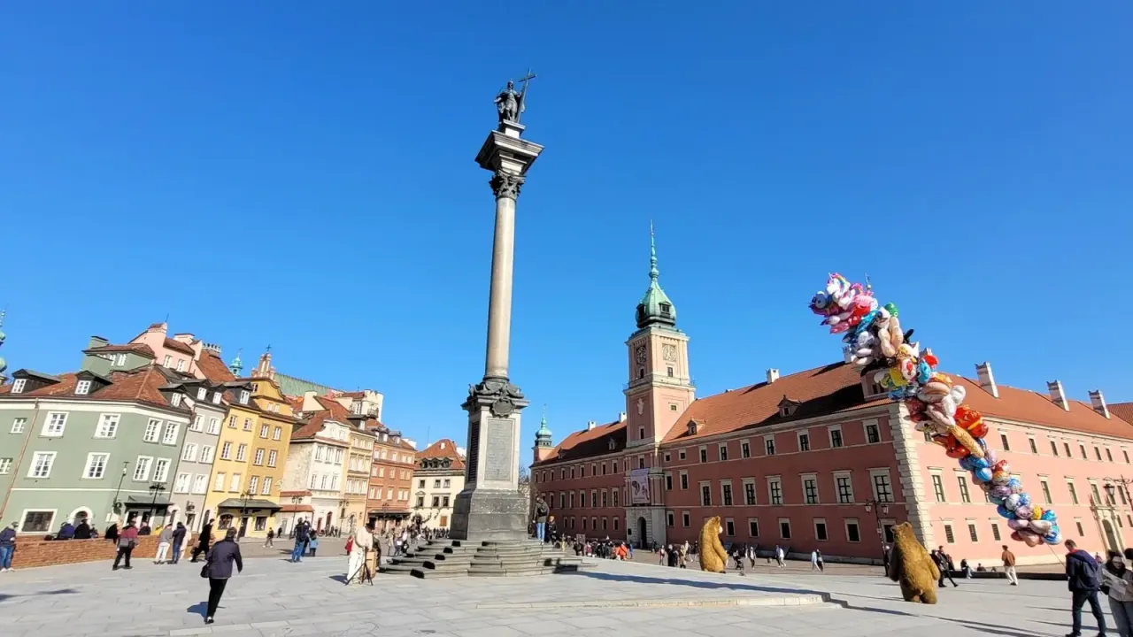 Zdjęcie Stare Miasto Warszawa atrakcje, które musisz zobaczyć i odwiedzić