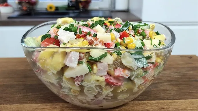 Zdjęcie Ile gotować tortellini do sałatki, aby uniknąć ich rozgotowania?