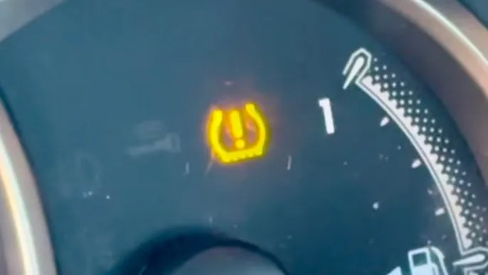 Zdjęcie Jakie ciśnienie w oponach Toyota Avensis T27 dla bezpieczeństwa i komfortu?