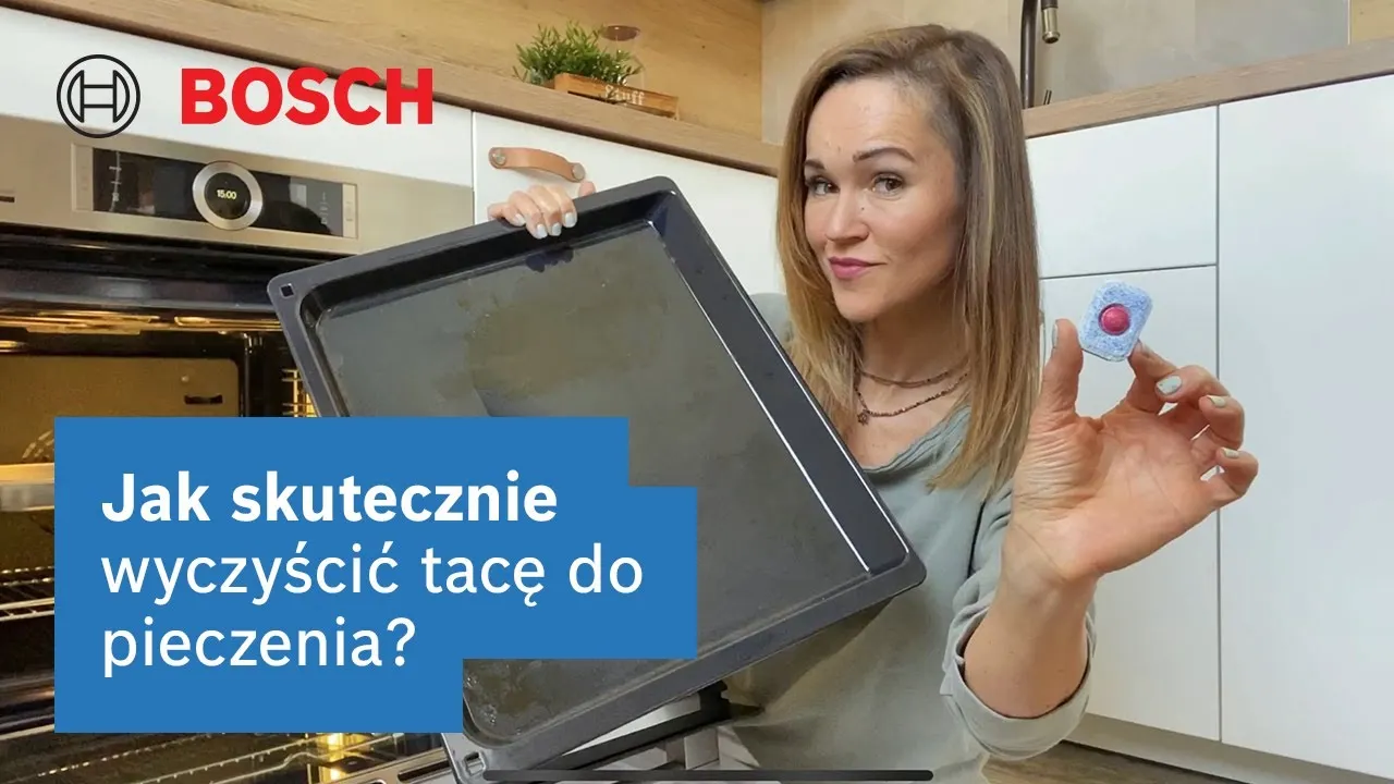 Zdjęcie Jak domyć blachy z piekarnika? Skuteczne metody na trudne zabrudzenia
