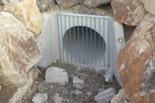 Zdjęcie Comprendre les têtes de pont en béton et leur rôle crucial dans le drainage