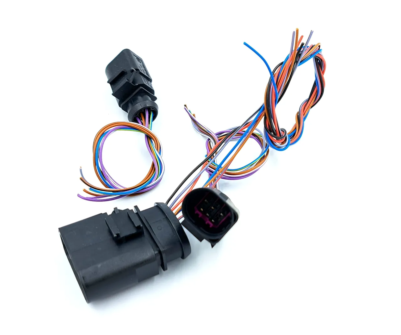 Zdjęcie Wiązki elektryczne do samochodów – klucz do niezawodności i bezpieczeństwa