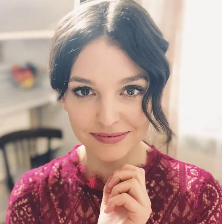 Zdjęcie Maria Dębska wiek - ile lat ma popularna polska aktorka?