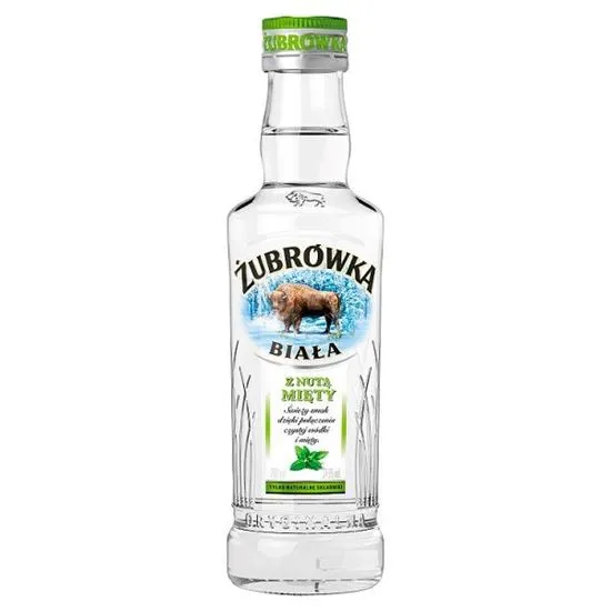 Zdjęcie Ile kosztuje 200 ml wódki smakowej? Ceny, które Cię zaskoczą