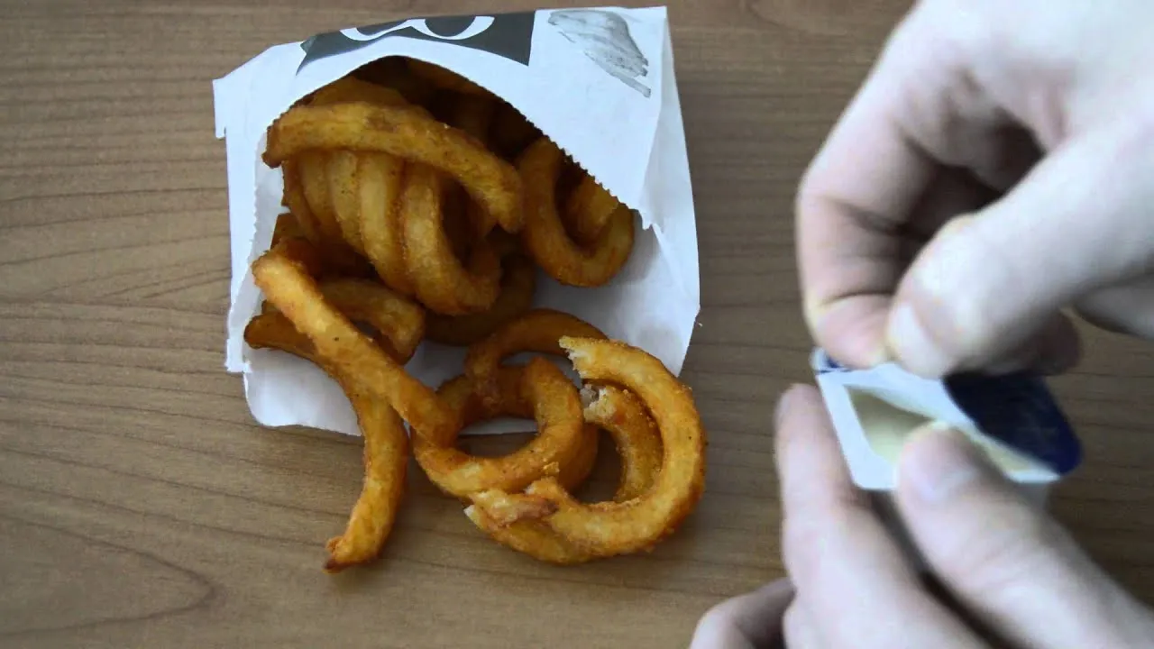 Zdjęcie Jak zrobić zakręcone frytki z McDonald&#039;s w prosty sposób w domu