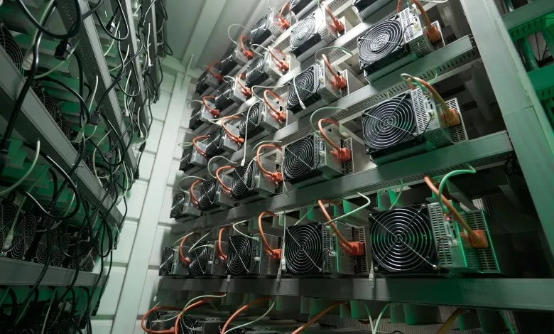 Zdjęcie Koparka Bitcoin: Jak działa i ile można zarobić na kopaniu kryptowalut?