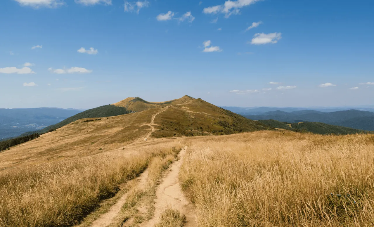 Zdjęcie Co warto zwiedzić w Bieszczadach? Odkryj ukryte skarby regionu