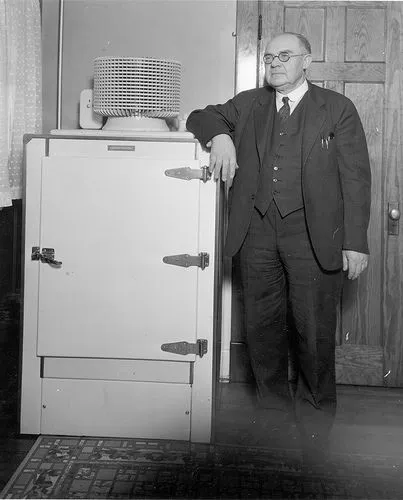 Zdjęcie Lodówka kiedy wynaleziono? Zaskakująca historia i rozwój technologii