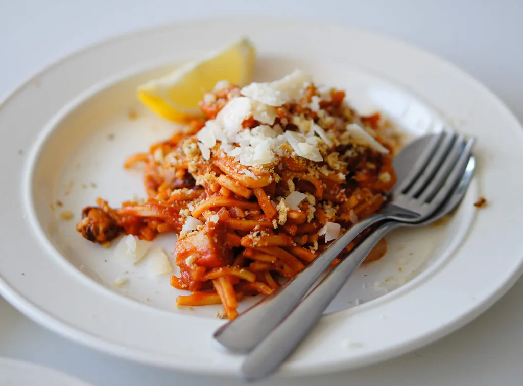 Zdjęcie Szybkie spaghetti na passacie - proste i smaczne danie na każdą okazję