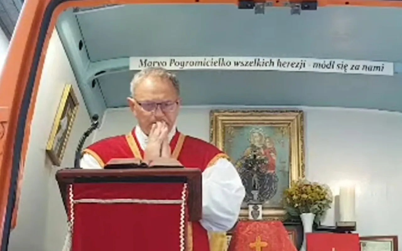 Zdjęcie Czy suspendowany ksiądz może odprawiać mszę? Prawda o jego uprawnieniach