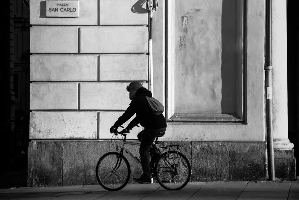 Zdjęcie Ile kosztuje odpowietrzenie hamulców w rowerze? Sprawdź ceny i porady