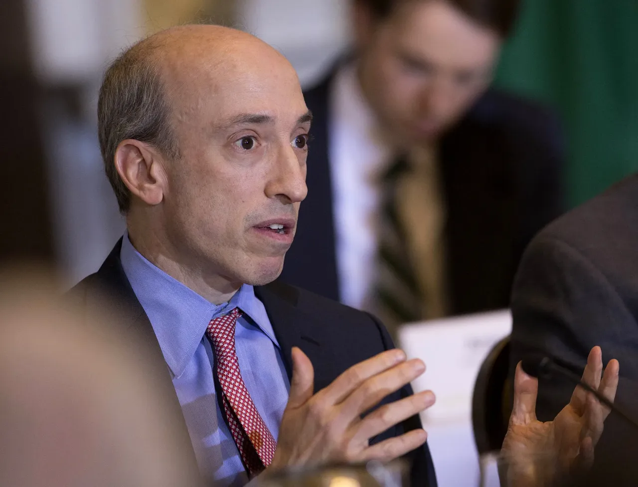 Zdjęcie Gary gensler ma poważny problem: przewodniczący sec przegrywa kluczową bitwę