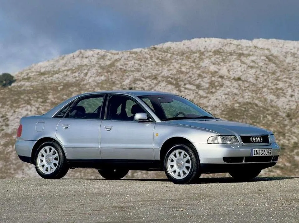 Zdjęcie Bezpieczniki Audi A4 B5 – gdzie je znaleźć i jak je sprawdzić