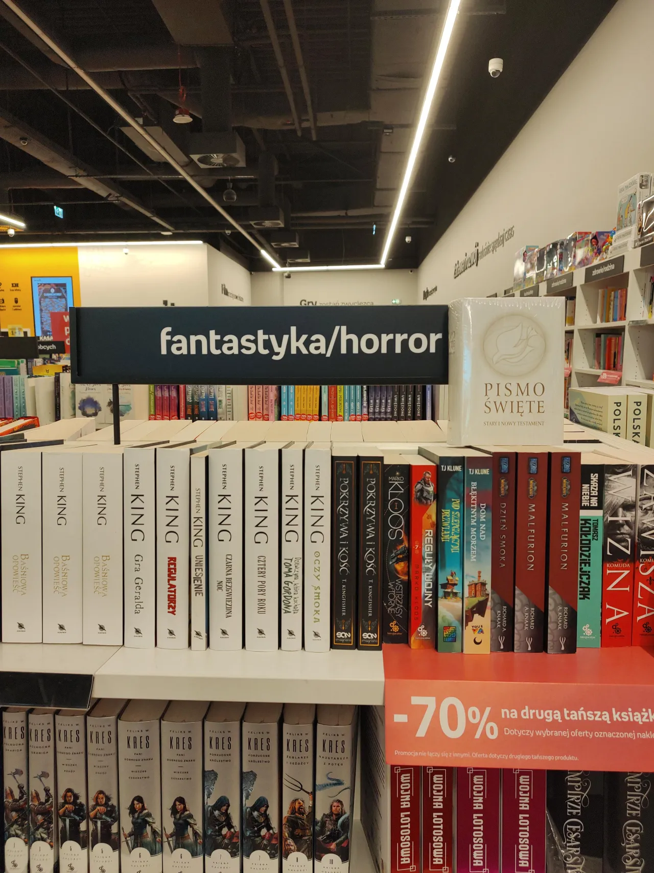 Zdjęcie Czy można oddać książkę w Empiku? Sprawdź zasady zwrotu i terminy