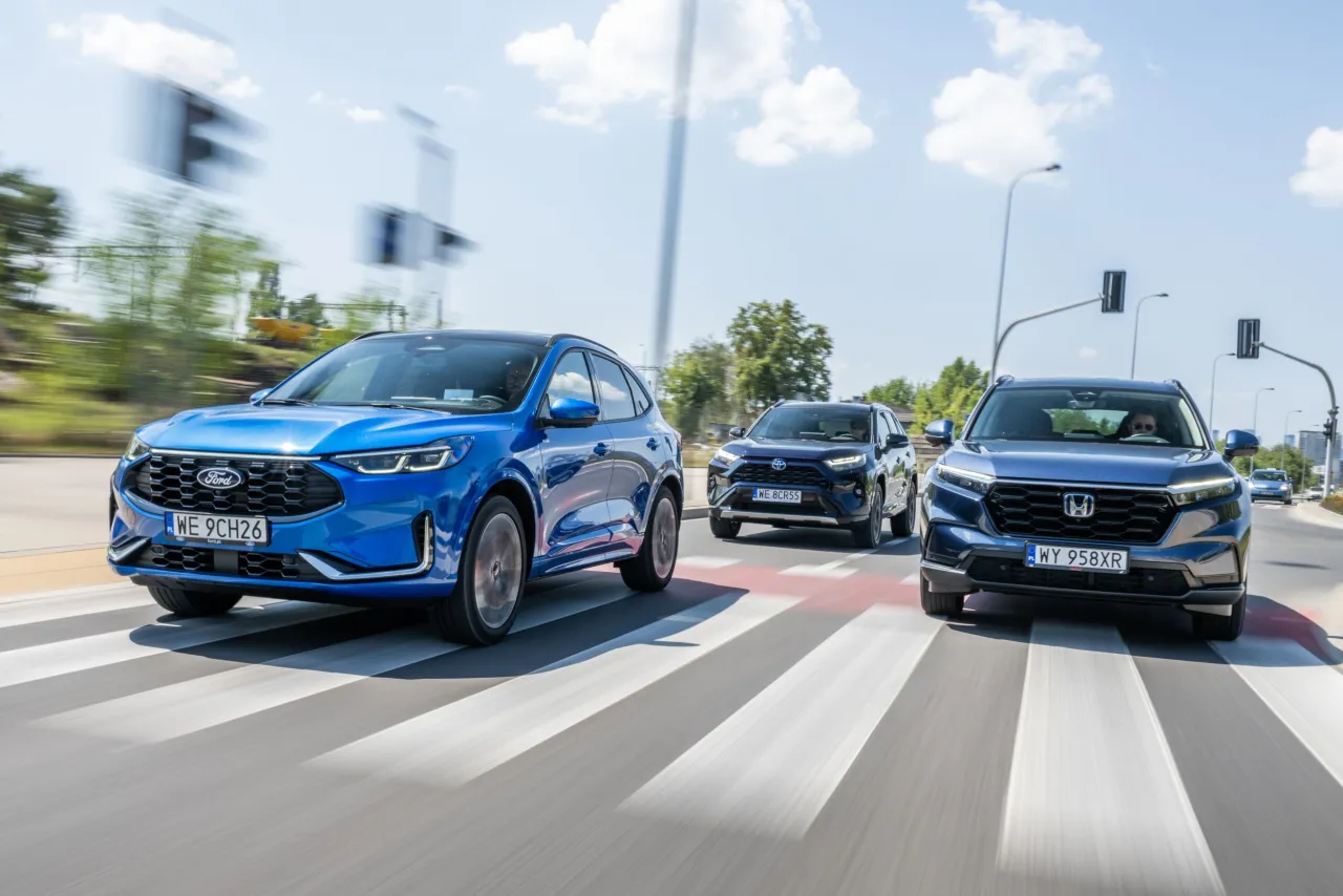 Zdjęcie Honda CR-V czy Toyota RAV4 - który SUV lepiej spełni Twoje oczekiwania?