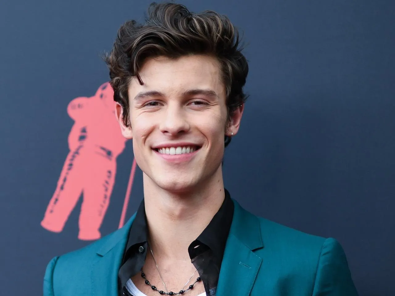 Zdjęcie Shawn Mendes ile ma lat? Zaskakujące fakty o jego karierze i osiągnięciach