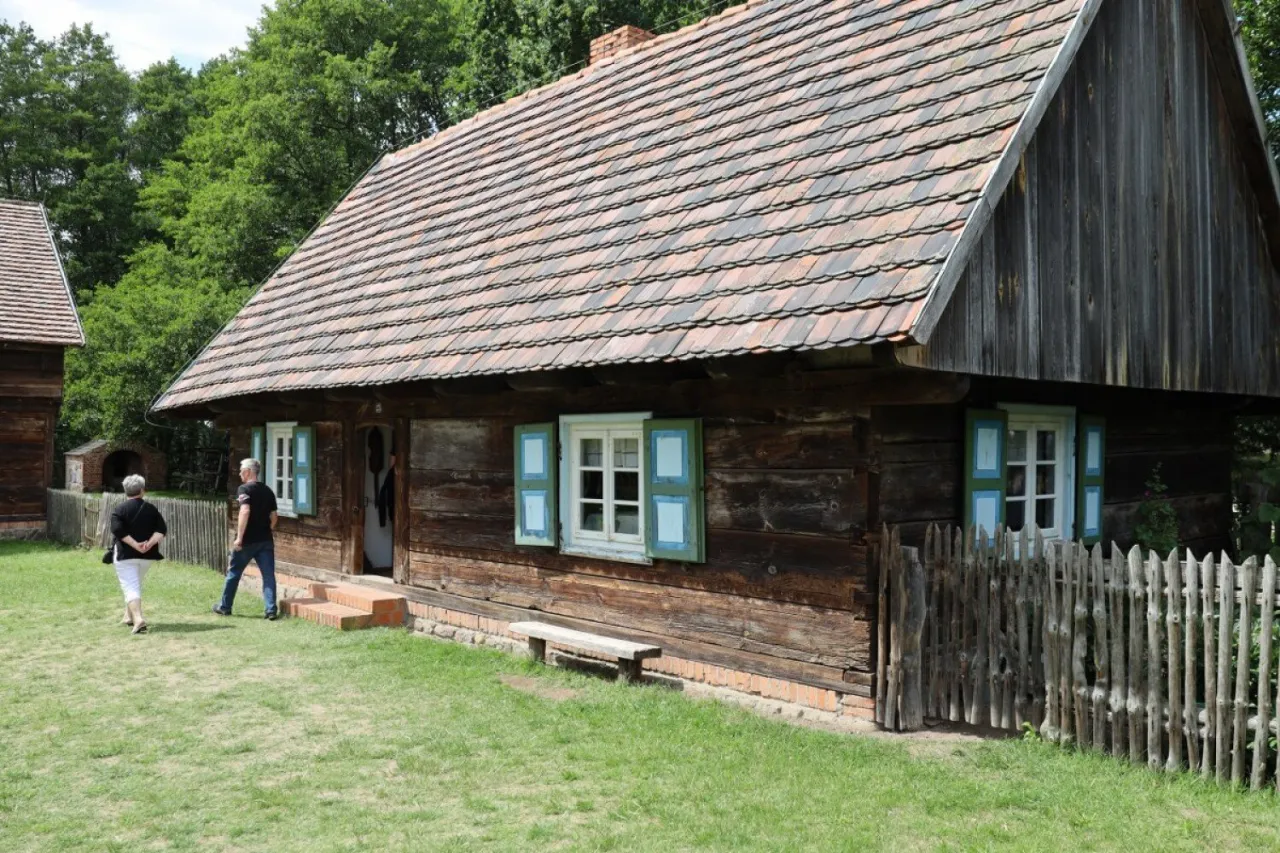Zdjęcie Najlepsze atrakcje w Dziekanowicach, które musisz zobaczyć