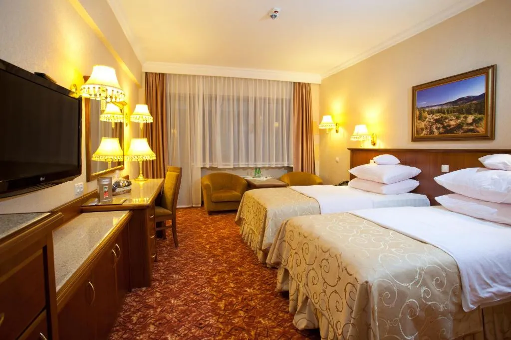 Zdjęcie Ile kosztuje doba w hotelu Gołębiewski w Karpaczu? Ceny i porady