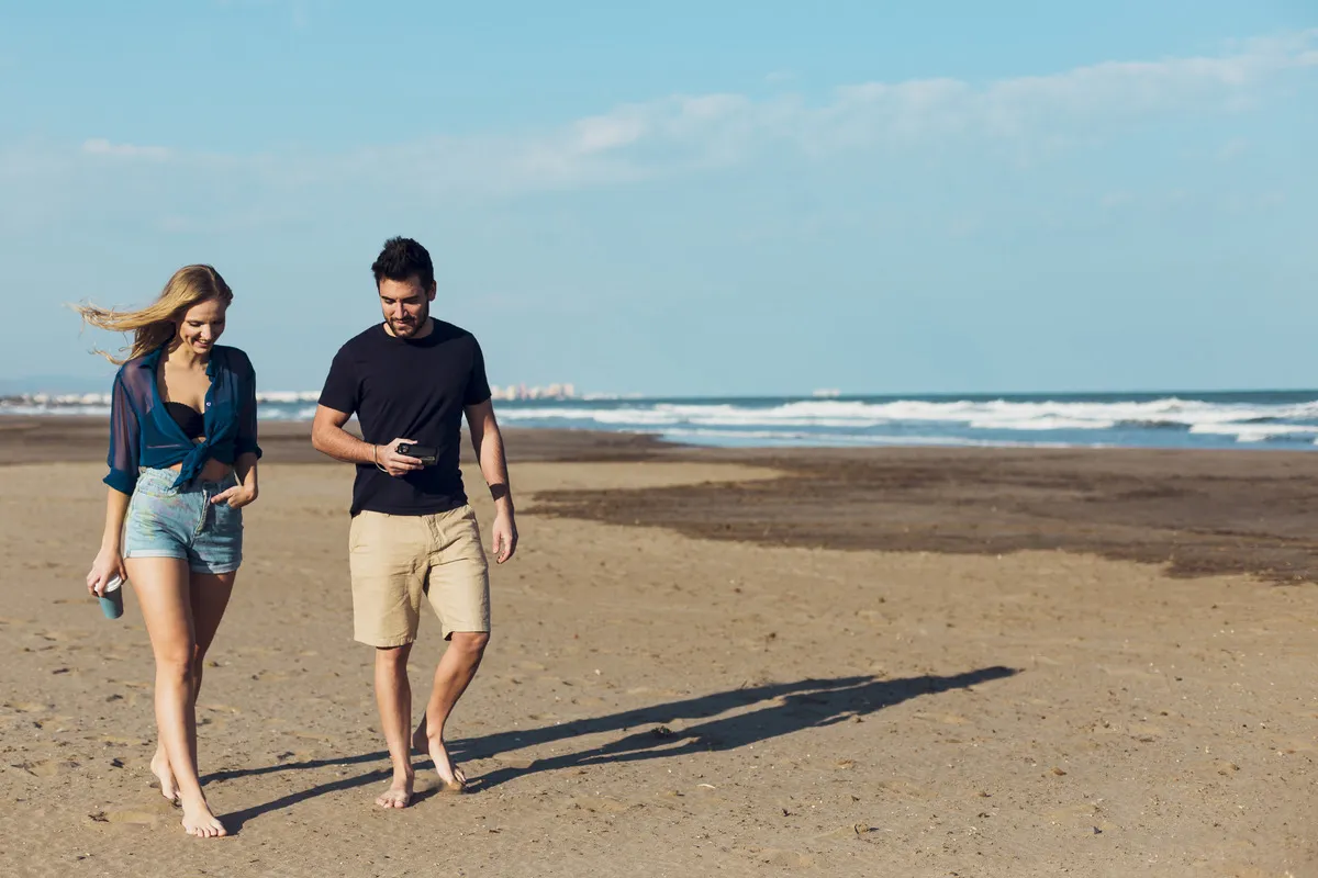 Zdjęcie Ile km plażą z Łeby na wydmy? Odkryj najkrótszą trasę i porady