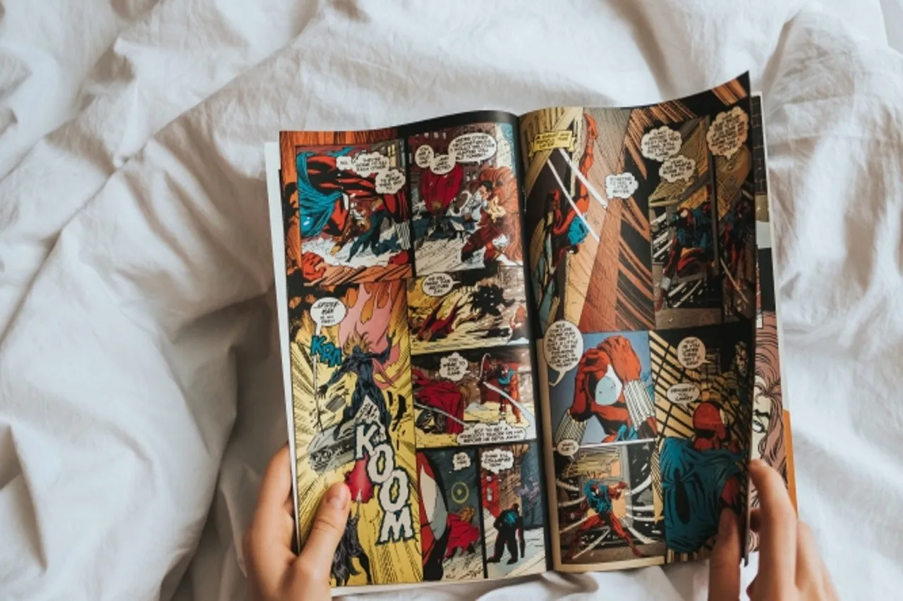 Zdjęcie Dlaczego warto czytać komiksy? Korzyści, które zmienią twoje spojrzenie na czytanie