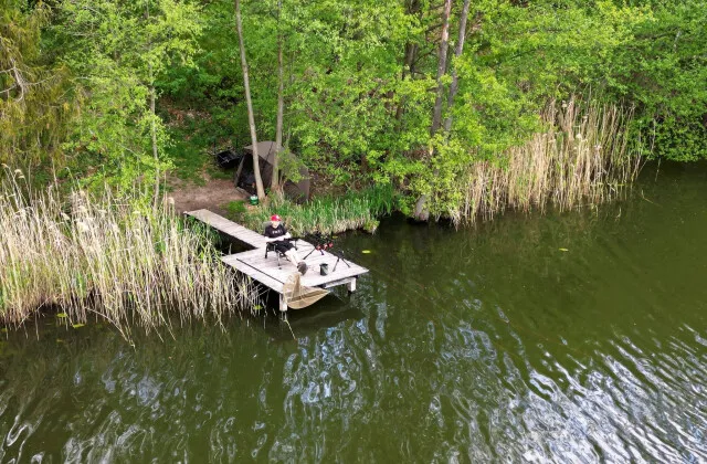 Zdjęcie Jezioro Laskowskie: Idealne miejsce na wędkowanie i relaks w naturze