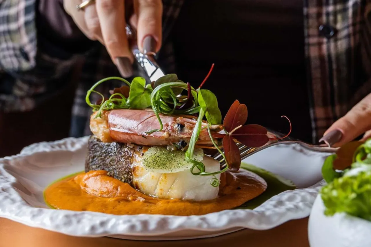 Zdjęcie Co zjeść w Łodzi? Odkryj najlepsze smaki i restauracje w mieście