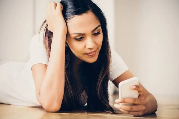 Zdjęcie Jak zacząć rozmowę o pracę przez telefon: 5 skutecznych technik
