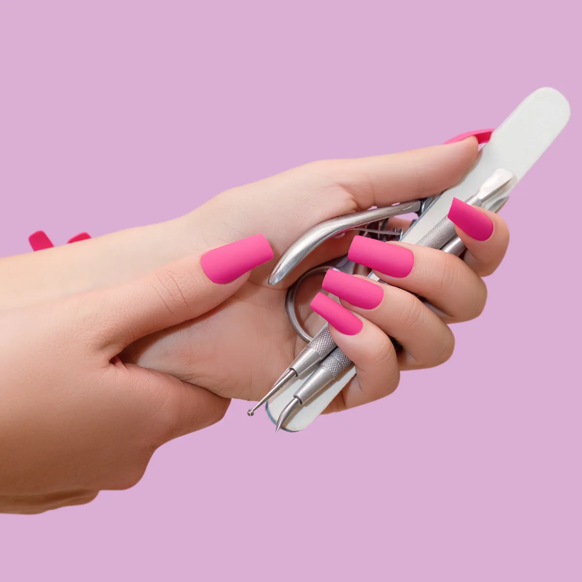 Zdjęcie Jak zrobić manicure żelowy: proste kroki do perfekcyjnych paznokci