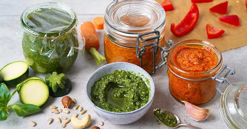 Zdjęcie Klassisches Rezept für Pesto: Einfach, lecker und vielseitig genießen