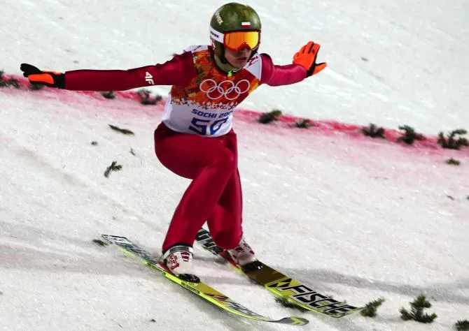 Zdjęcie Ile pucharów ma Kamil Stoch? Zaskakujące osiągnięcia skoczka